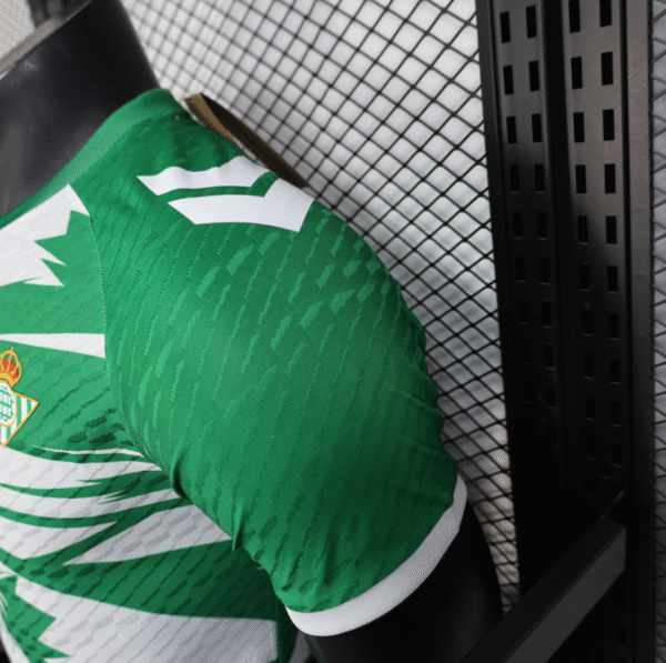 Real Betis Anime Naruto player Special Edition Football Shirt 25-26