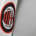AC Milan BAGGIO #18 Retro Jersey Away 1996/97